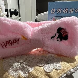 Minnie Mouse Plush Bow Head Wrap with Bow Detail.